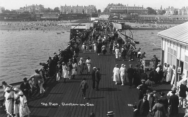 CLACTON-ON-SEA  /  1920