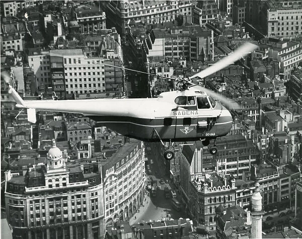 Sikorsky S-55, OO-SHA, of Sabena, over London