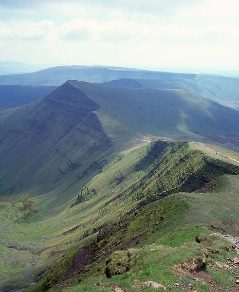 Wales - Breacon Beacons, views from Peny Fan. Sandstone escarpment capped with layers of Conglomerate