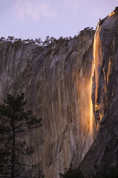Afternoon light on Horsetail Falls