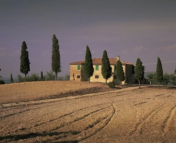 Farmhouse in rural Tuscany