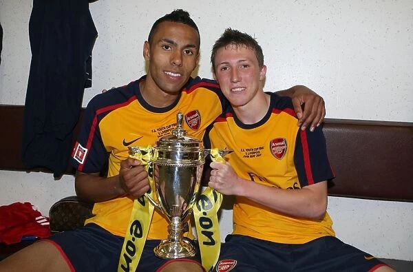Kyle Bartley and Luke Ayling (Arsenal) with the youth cup trophy