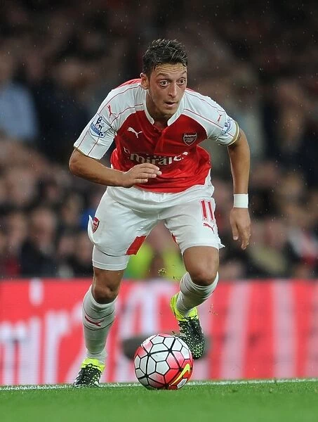 Mesut Ozil in Action: Arsenal vs Liverpool, Premier League 2015 / 16
