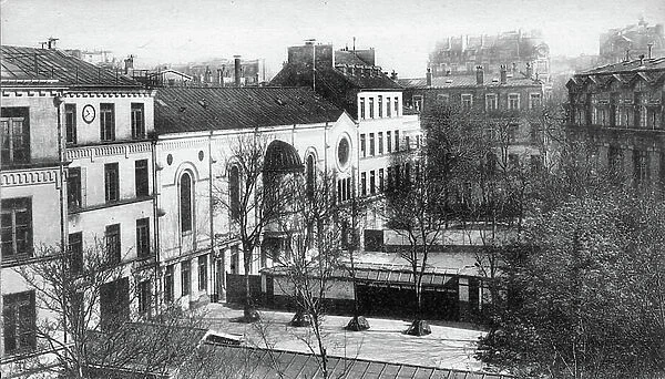 View of the College Stanislas in Paris, a private Catholic institution, founded in 1804 by Abbe Claude Liautard at 22 rue Notre-Dame-des-Champs in Paris