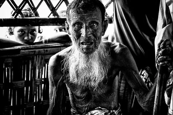 Rohingya refugee elderly man - Bangladesh