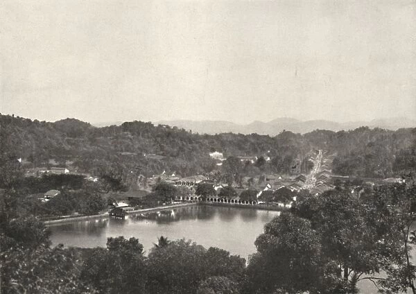 Blick auf den See von Kandy von Greory-Road nach NNW, 1926