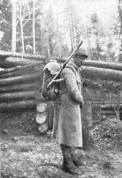 En Alsace; Une prise: appareil allemand servant a projeter du goudron enflamme, 1915. Creator: Unknown