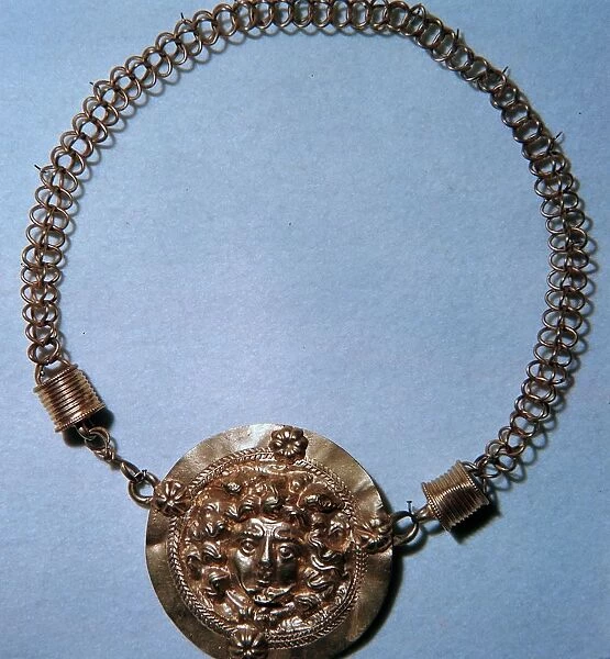 Roman gold pendant of a Gorgons head, 2nd century