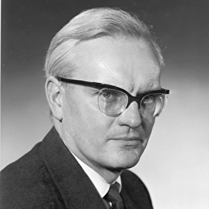 Dr Kenneth Graham Wilkinson CEng FRAeS (1917-1998)