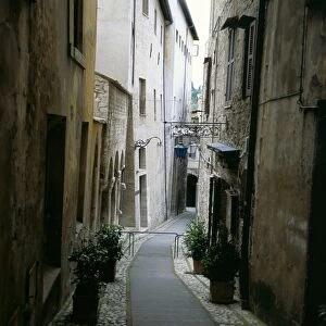 Narrow street in Old Quarter