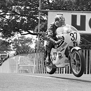 Geoff Barry (Oakley Yamaha) 1975 Classic TT