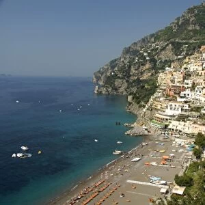 Europe, Italy, Amalfi Coast, Bay of Salerno, Positano. Colorful coastal overlook
