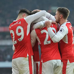 Arsenal Celebrates Mustafi's Goal: Arsenal v Burnley, Premier League 2016-17