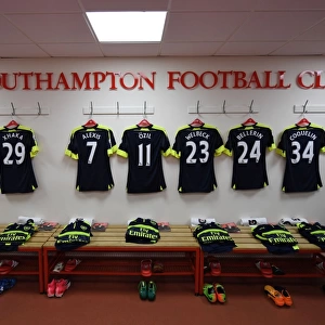 Arsenal Changing Room Before Southampton Match, Premier League 2016-17