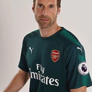 Arsenal FC: Petr Cech at 2017-18 Team Photocall
