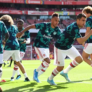 Arsenal vs. Tottenham: Sokratis Warming Up Ahead of Premier League Clash at Emirates Stadium