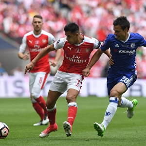 Arsenal's FA Cup Triumph: Sanchez vs. Azpilicueta (2017) - Arsenal 2:1 Chelsea