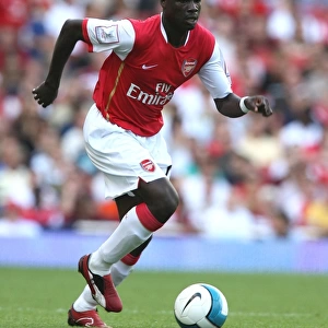 Emmanuel Eboue in Action: Arsenal's Victory Over Inter Milan, Emirates Cup 2007 (2:1)