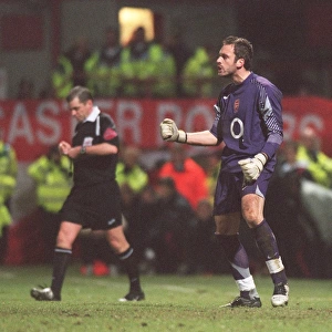 Manuel Almunia celebrates Doncasters 1st penalty miss during the penalty shoot out