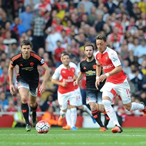 Mesut Ozil's Brilliance: Arsenal's 3-0 Triumph over Manchester United, 2015