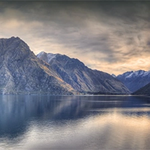 Beautiful lake Wakitipu, Otago, during the autumn season, south island, New Zealand