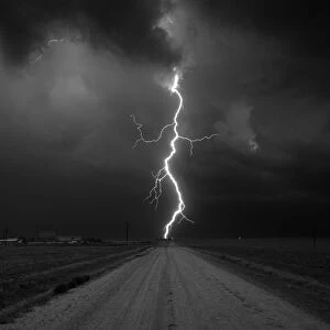 Lightning strike, Kansas
