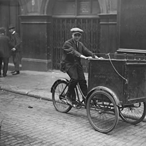 A delivery tricycle 3 August 1925