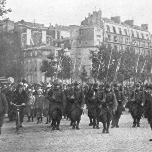 Mobilized French troops marching in Paris, France, August 1914