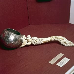 Water-Drinking Ladle, bowl in silver with ivory handle, Ceylon, 17th-18th century