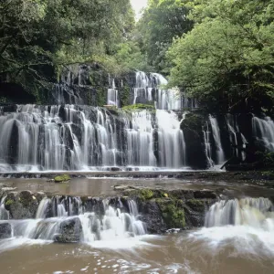 Purakaunui Falls and Purakaunui River, Catlins, South Island, New Zealand Purakaunui Falls and Purakaunui River, Catlins, South Island, New Zealand