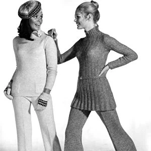 Clothing. Pauline Cunning and Penny Dennis. November 1969 P008461