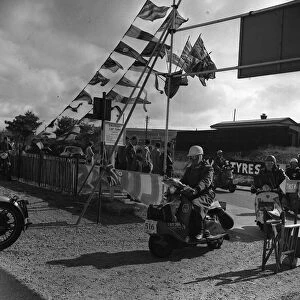 Scooter rally 1958 Scooters crossing Start Finish "Last one there